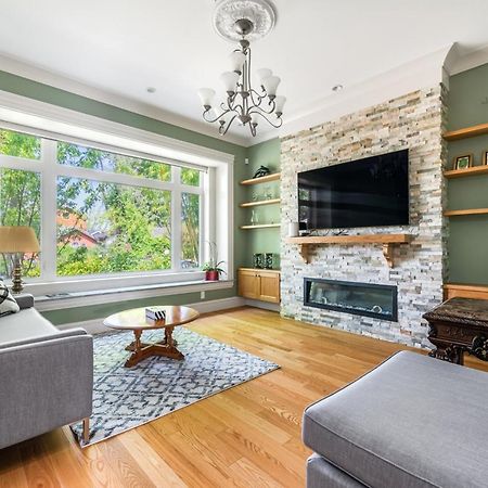 Vancouver Haven: Luxurious Private Bedroom Near Attractions Zewnętrze zdjęcie