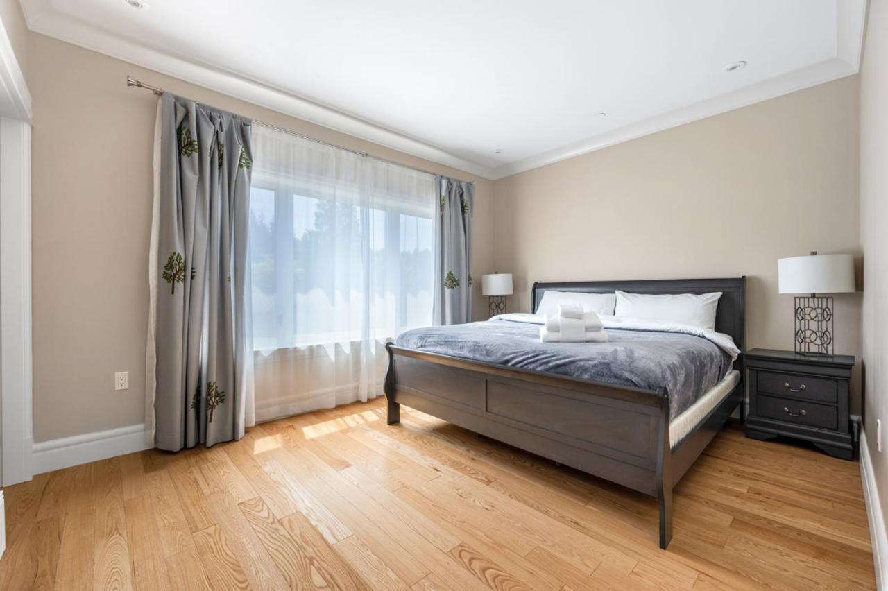 Vancouver Haven: Luxurious Private Bedroom Near Attractions Zewnętrze zdjęcie