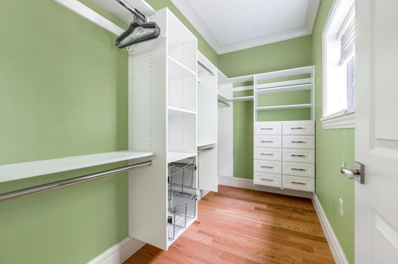 Vancouver Haven: Luxurious Private Bedroom Near Attractions Zewnętrze zdjęcie
